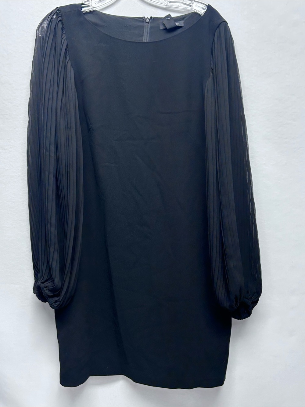 Black Long-Sleeve Pleated-Sleeve Shift size 10 NWT